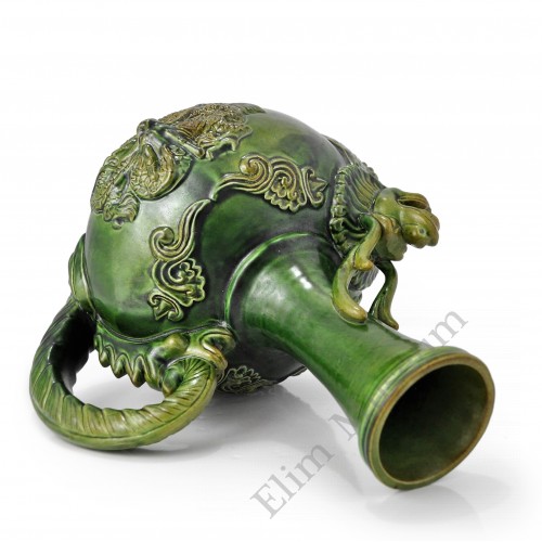 1459 A Green-glazed dragon shape Ewer